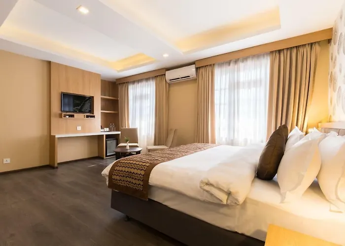 Boudha Boutique 3*